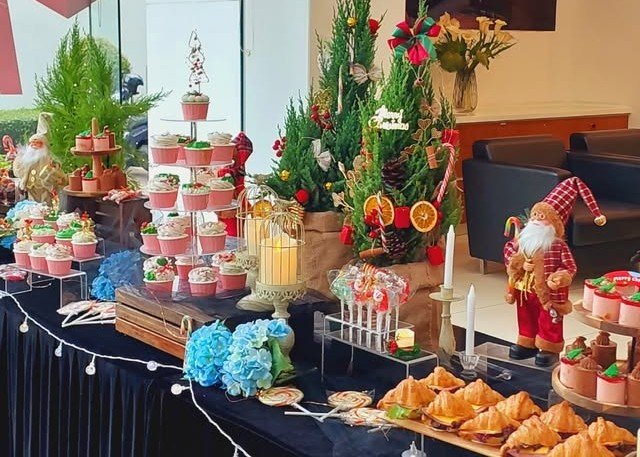 Dịch vụ teabreak Noel ấm áp cho tiệc công ty Giáng Sinh